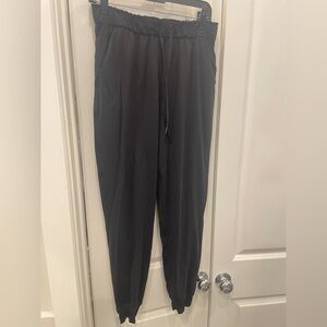 lululemon athletica black high waisted Joggers